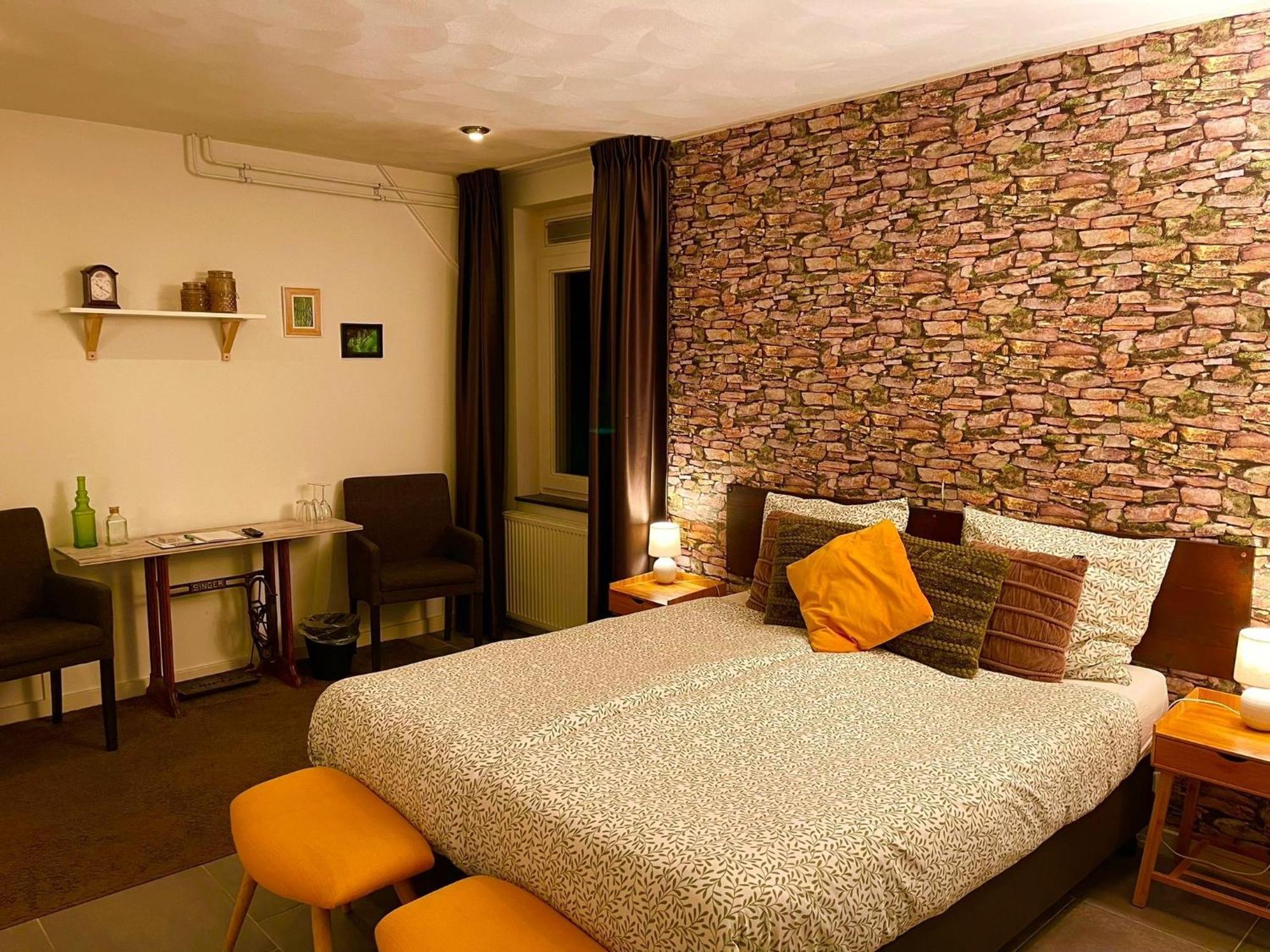 Gasterij Hotel Dennenoord 博克斯特尔 外观 照片